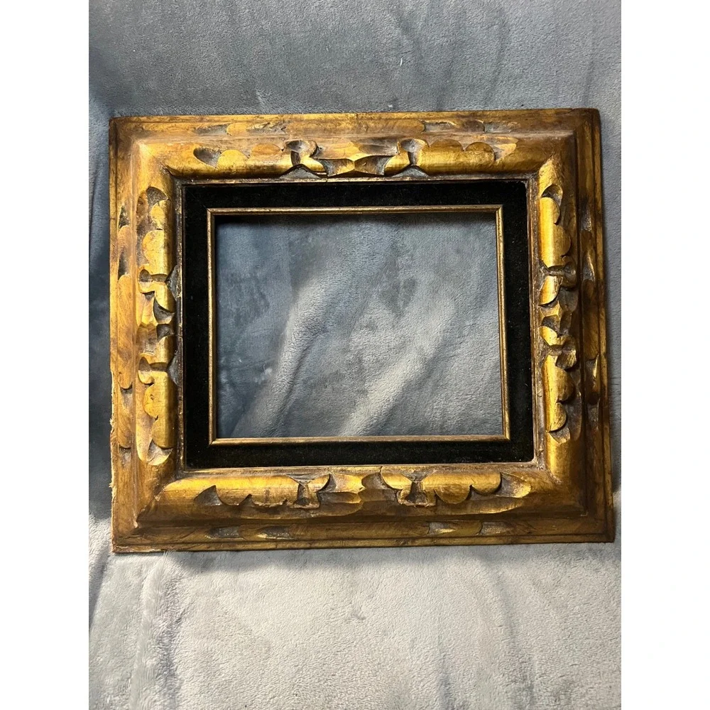 Vintage Mexican Hand Carved Gold Gilt Wood Picture Frame 10x8 Opening Ornate